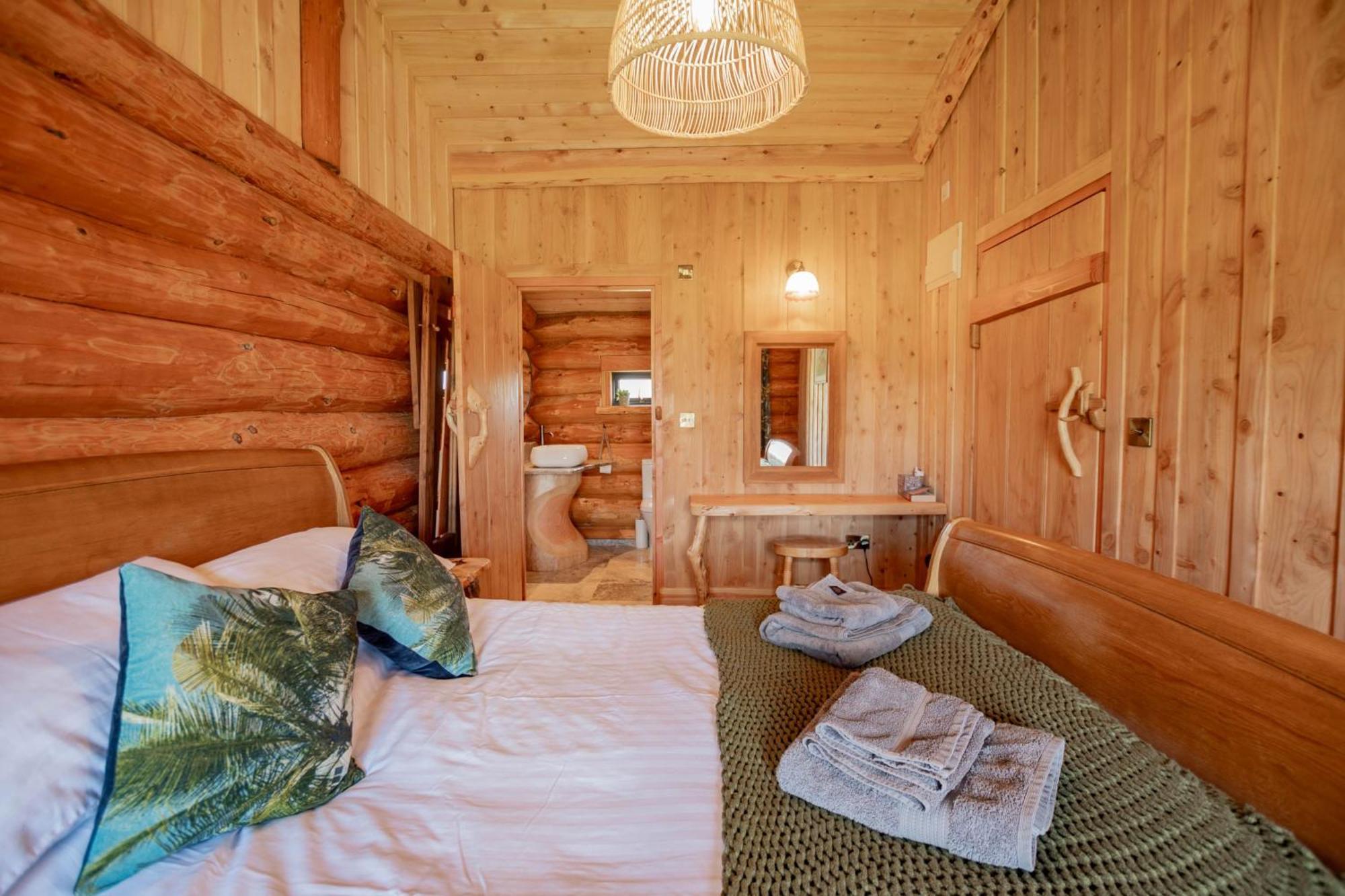 Rowan - Tedstone Log Cabins Bromyard Ngoại thất bức ảnh