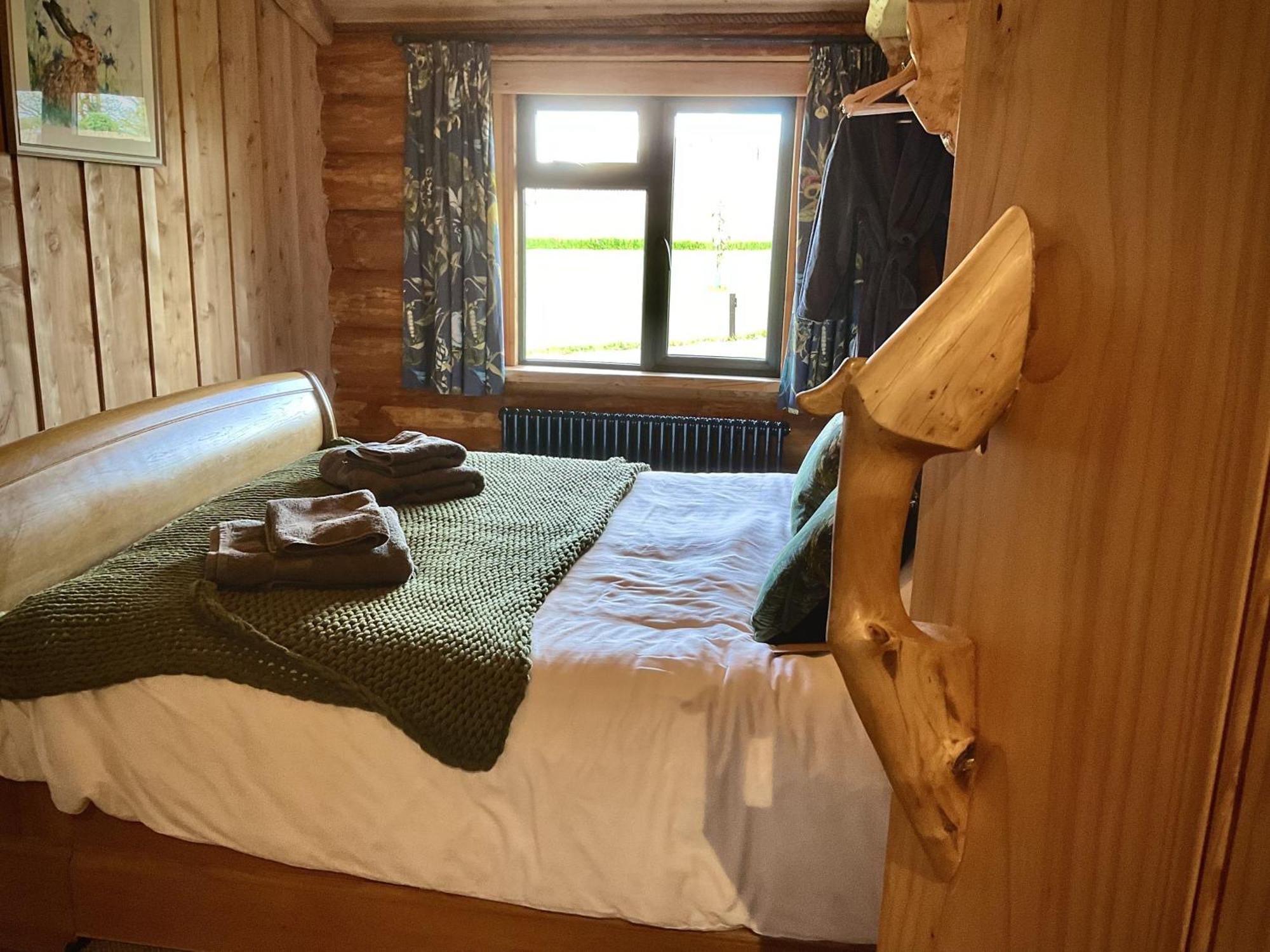 Rowan - Tedstone Log Cabins Bromyard Ngoại thất bức ảnh